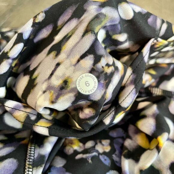 Lululemon Fast and Free Tight II Cropped Leggings - Size: 6 - Picture 5 of 13